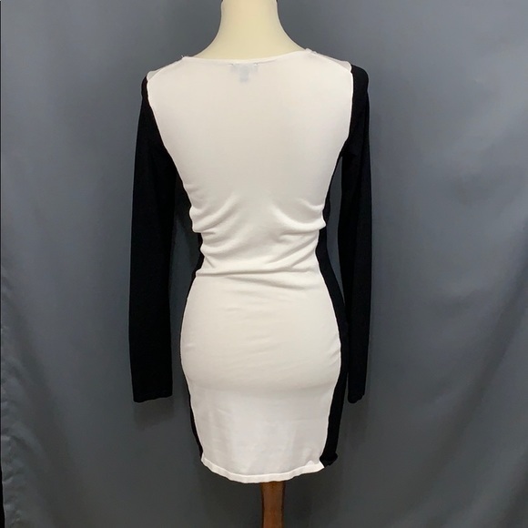 Express fitted dress - Picture 3 of 7